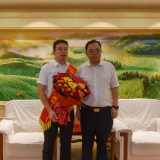 娄底:“凡”星不凡 微光成炬