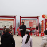 涟源法院普法先锋队：屋场摆“法治摊” 破解群众“心头忧”