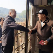 湖南双峰：九龙村里春意浓