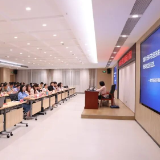 娄底市委党校在湖南省各级各类党校通讯员培训班上作经验交流
