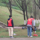  湖南交通工程学院：护碧水蓝天，追“锋”湘江行