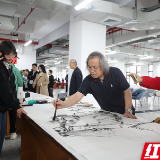 南华大学举行“走进南华大学——湖南省文艺志愿者进校园”笔会