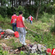 衡山县江东乡开展爱河护河志愿服务活动