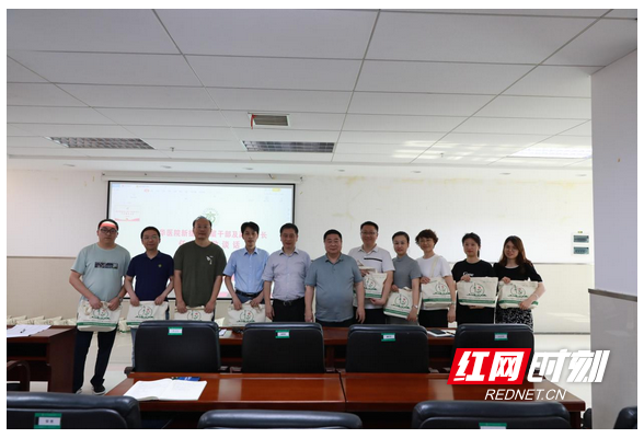 南华医院开展新提任中层干部及副护士长任前廉政谈话