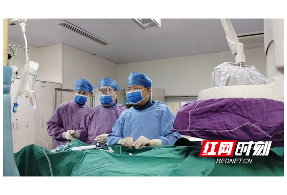 南华医院为患者实施无导线起搏器（MicraAV）植入手术 助其心动如常
