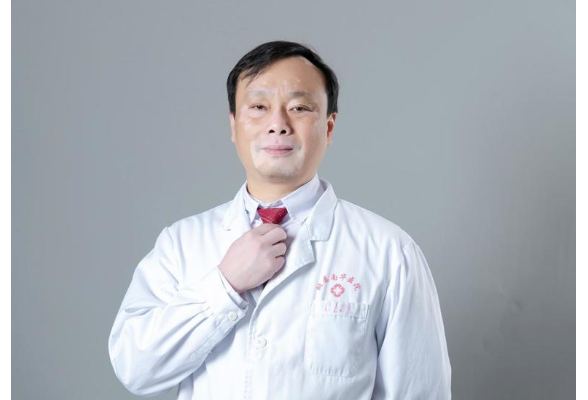 核医风采 | 南华医院呼吸与危重症医学科带头人田科：勇当呼吸与危重症医学的“领跑者”