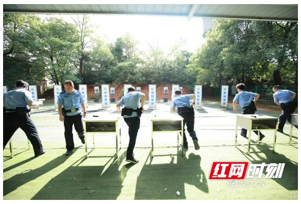 夏日炎炎，火力全开！直击常宁公安实弹射击训练现场