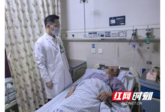 南华附一医院在湘南率先自主开展内镜下经鼻微创切除鼻腔颅内沟通肿瘤