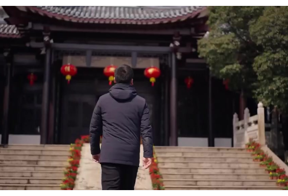 视频《微光 》 | 如果城市是一道光，你我都是追光者