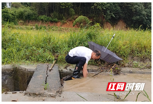 衡阳南岳镇：“汛”速集结 吹响防汛“集结号”