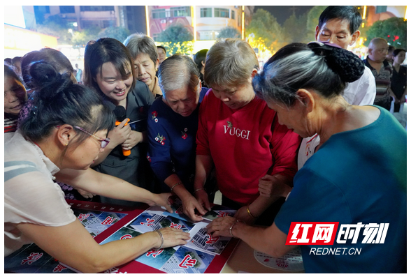 衡山法院：这场夜间集市“法”味浓浓