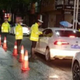 道县交警：周末夜查 3天查处交通违法行为100余起
