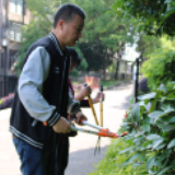 永州电大：绿化扮靓 提升校园“颜值”