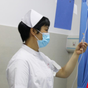 国际护士节丨江华唐平：默默奉献照亮生命之光