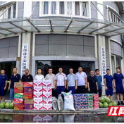 夏日慰问送温情 共筑军民鱼水情