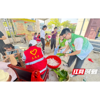 岳阳县月田镇:管好用活党群服务中心 打造群众身边的“温馨家园”
