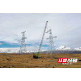 中联重科创造履带吊高海拔施工新纪录