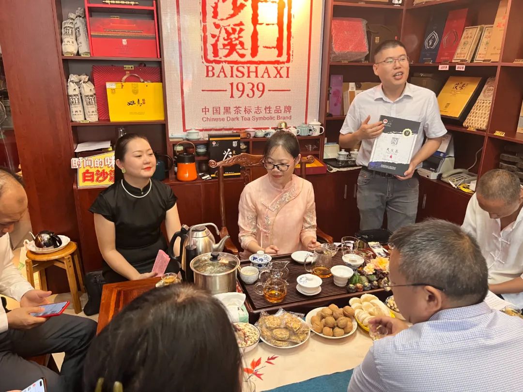 時(shí)間的味道 白沙溪知道  “讓所有喝茶人愛上白沙溪年份茶”系列主題活動(dòng)南寧第二場(chǎng)成功舉辦4.jpg