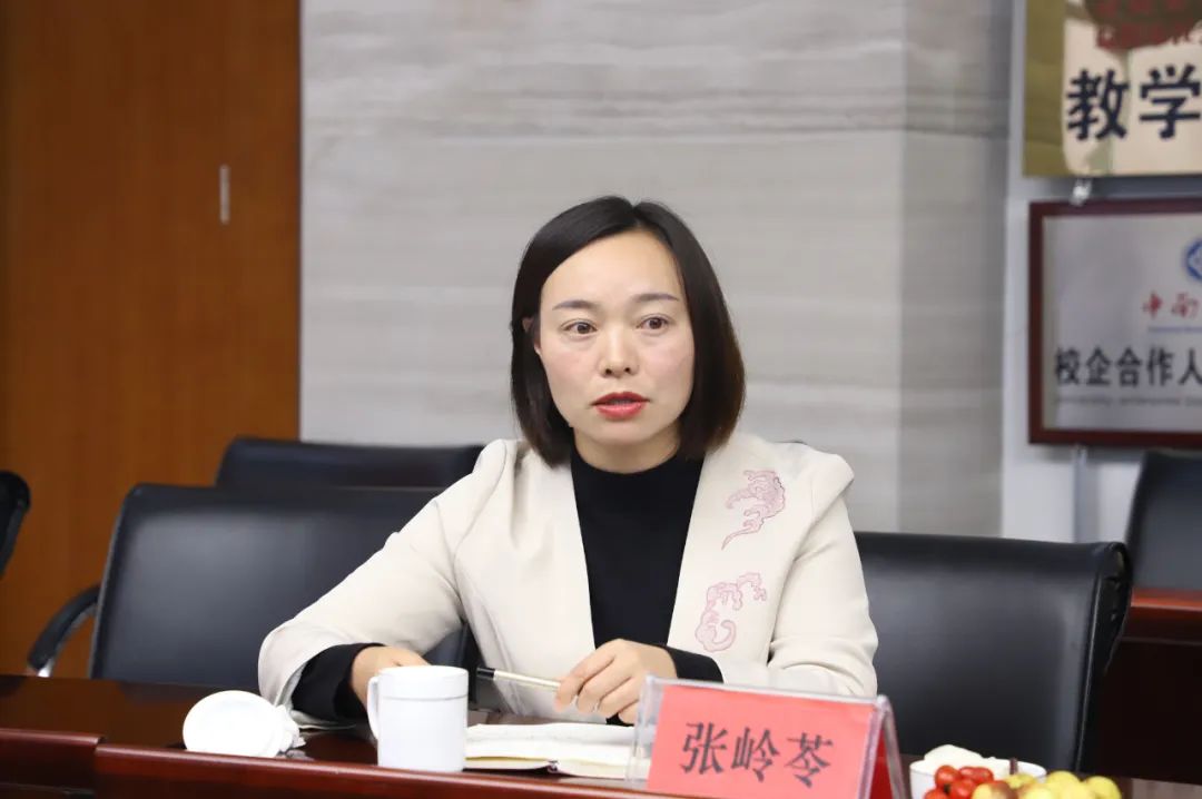 一片葉子 大有可為 安化知名音樂人林靈攜手白沙溪助力鄉村振興簽約授牌儀式圓滿舉行10.jpg