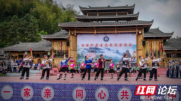 2025. 4.19通道大戊梁歌会 王启友摄 15367572777(16).jpg