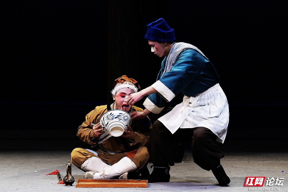 nEO_IMG_nEO_IMG_国家非遗巴陵戏复排的历史名剧《九子鞭》剧照 (12 许理伟 摄).jpg