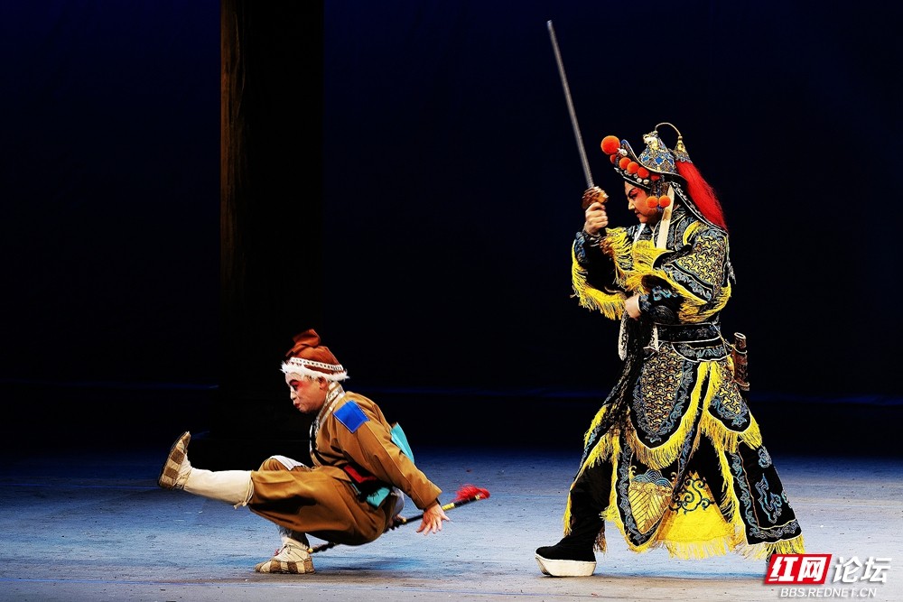 nEO_IMG_nEO_IMG_国家非遗巴陵戏复排的历史名剧《九子鞭》剧照 (18) 许理伟 摄.jpg