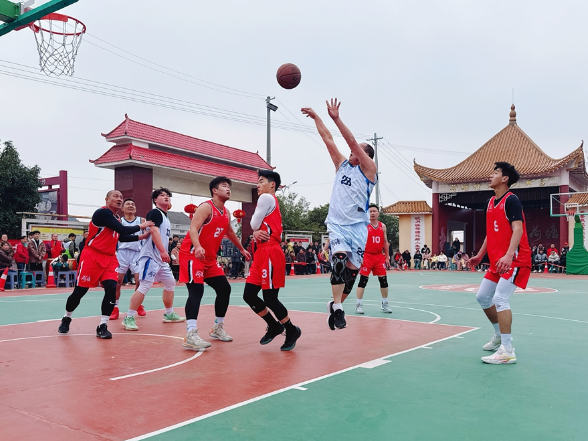 【湖湘年味】最是乡音动人心：荷塘村里，篮球与新春的温情邂逅