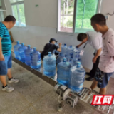 新邵县市场监管局开展桶装水质量现场检查