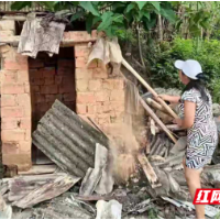 邵阳县小溪市乡：“小厕所大革命”扮靓村容村貌