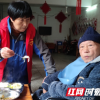 邵阳北塔：“玖玖红”志愿服务 点亮老年人的幸福生活