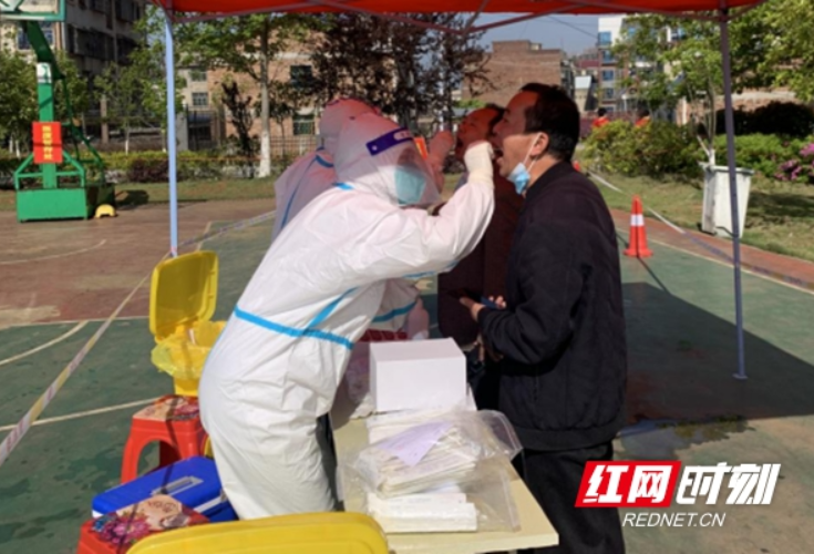 邵东税务：“税务蓝”化身“志愿红”绘就抗疫最亮底色