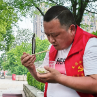 影像日记③| 披星戴月，守护邵阳万家灯火！谢谢你们！