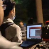 清华学生“边骑车边用电脑”走红,被封“学堂路车神”!本人回应