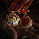 为战友建一座展览馆