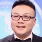 萌说新语丨摔儿子的狠劲哪来的？！