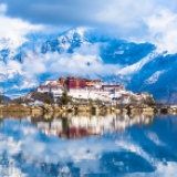 时政新闻眼丨 在这个座谈会上，习近平全面阐释新时代党的治藏方略