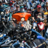 北美观察丨“不信邪”的摩托大会成为病毒“超级传播事件”