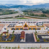 再闯新路看西部 接续奋斗开新局——习近平总书记谋划推动西部大开发谱写新篇章