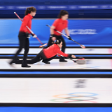 女子冰壶循环赛 中国队胜英国队