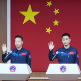 神舟十四号载人飞行任务航天员与记者见面