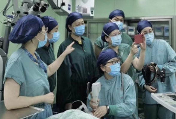 湘沪生命接力 湘雅二医院眼科守护孩子生命健康