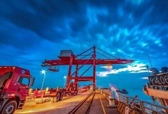 湖南开放型经济年中“成绩单”发布 外贸增长25.2%
