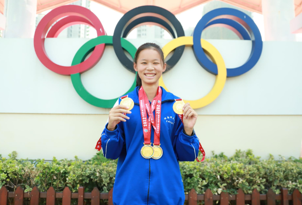 14岁长沙女生拿下省运会4块金牌，为了运动员梦几年不喝可乐和奶茶