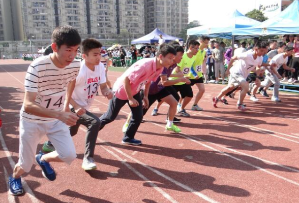 “花式”校园运动让孩子玩得好身体棒