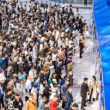 放宽“应届生”认定标准，让择业更从容