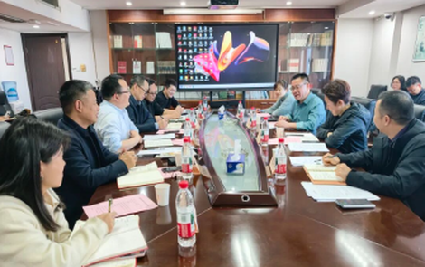 湖南出版投资控股集团领导深入湖南人民出版社调研指导