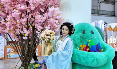 达人逛展｜懒猫三十五：春天最浪漫的事，莫过于赴一场书香之约