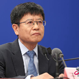 疾控专家:新冠疫苗接种非常有必要 接种后要继续戴口罩