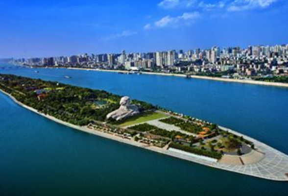 以非常之功应对非常之势 湖南地方收入实现正增长