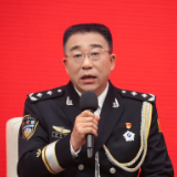 全国“两优一先”风采录｜在灰烬废墟中寻迹觅凶